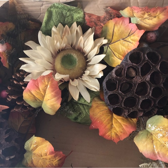 NWT Faux Autumn Wreath for Front Door Harvest Wreath Fall Decor - Picture 4 of 14